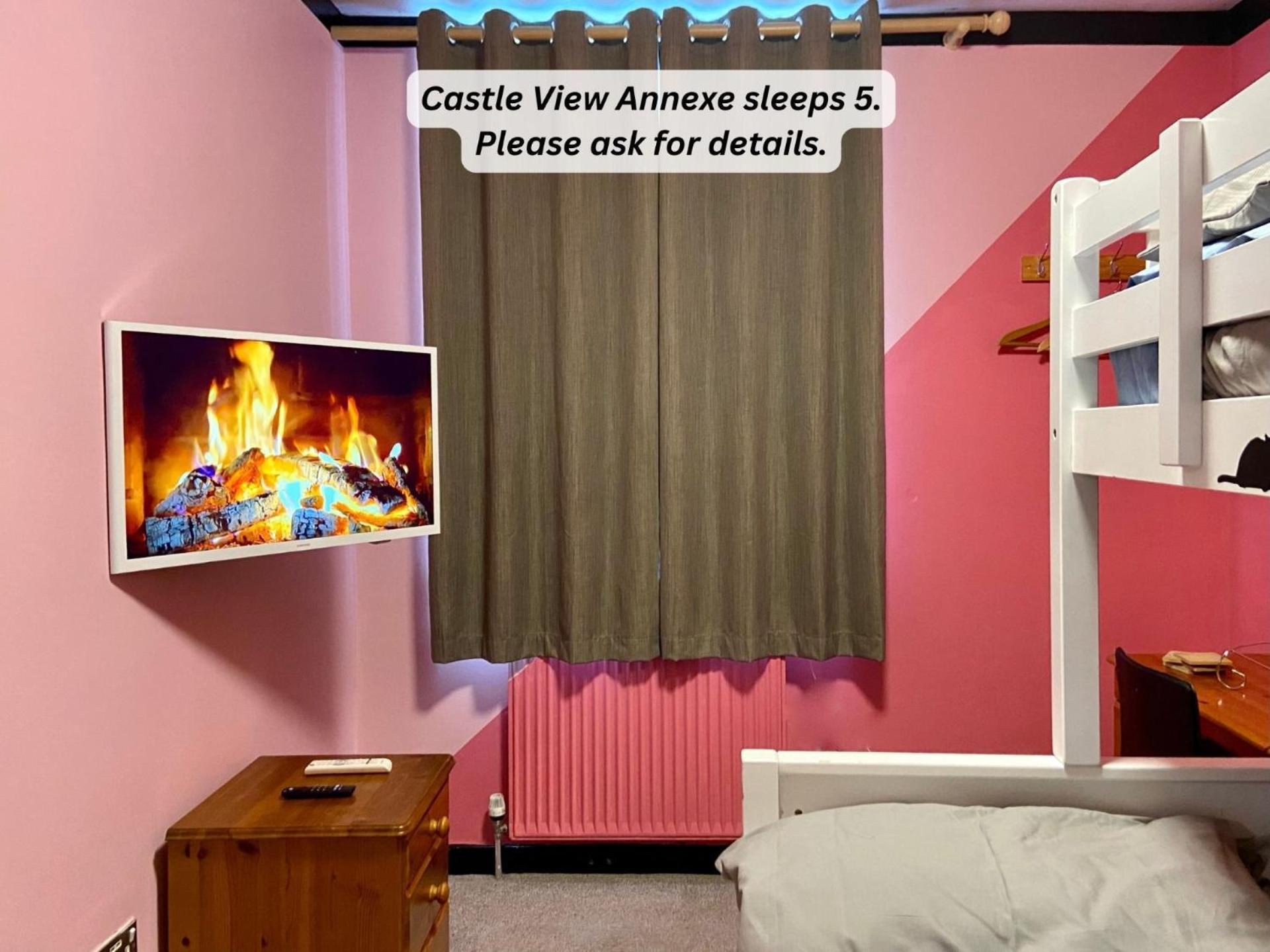 スタッフォードCastle Viewアパートメント エクステリア 写真